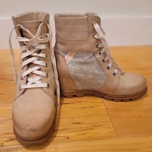 Sorel Lexie wedge